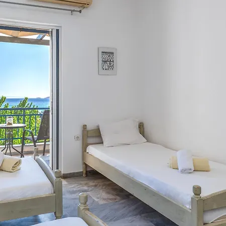 3 Kypri Seaview Perasma * Kipri (Andros)